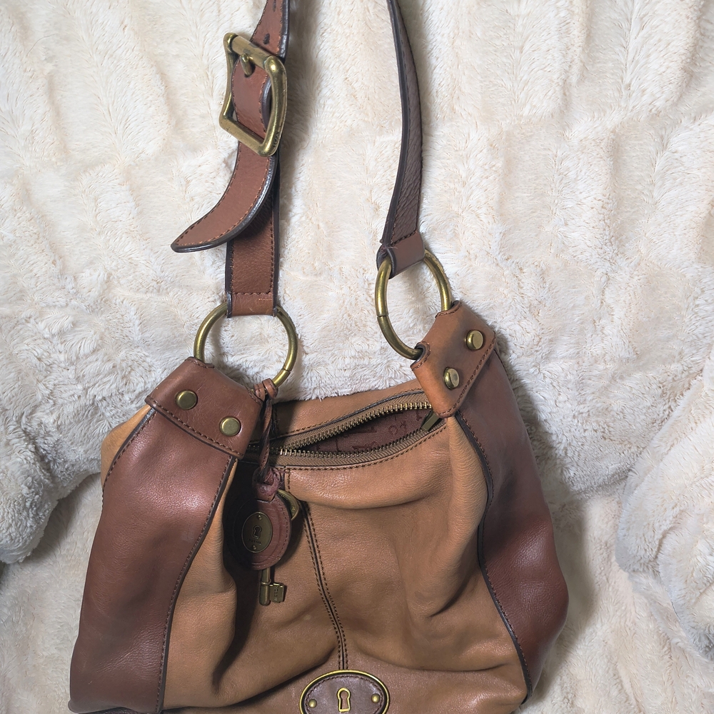 Elegant Brown Leather Shoulder Bag